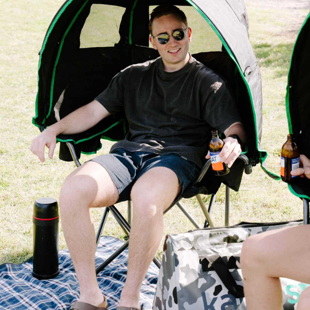 KAMPSMART ™ CANOPY CHAIR