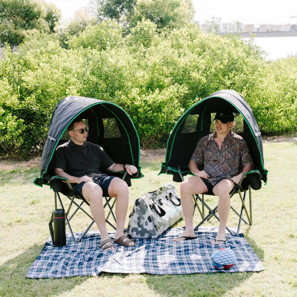 KAMPSMART ™ CANOPY CHAIR
